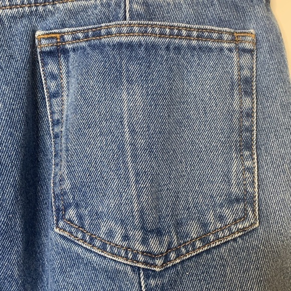 BDG + Urban Outfitters Dad Slim Tapered Fit Distressed Raw Step Hem Denim Jeans - Picture 13 of 17